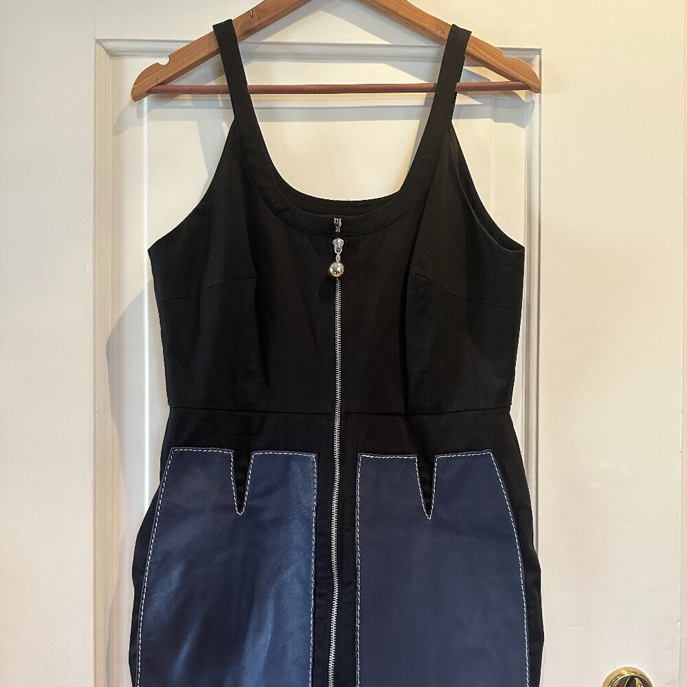 Zip-up Cocktail dress with leather